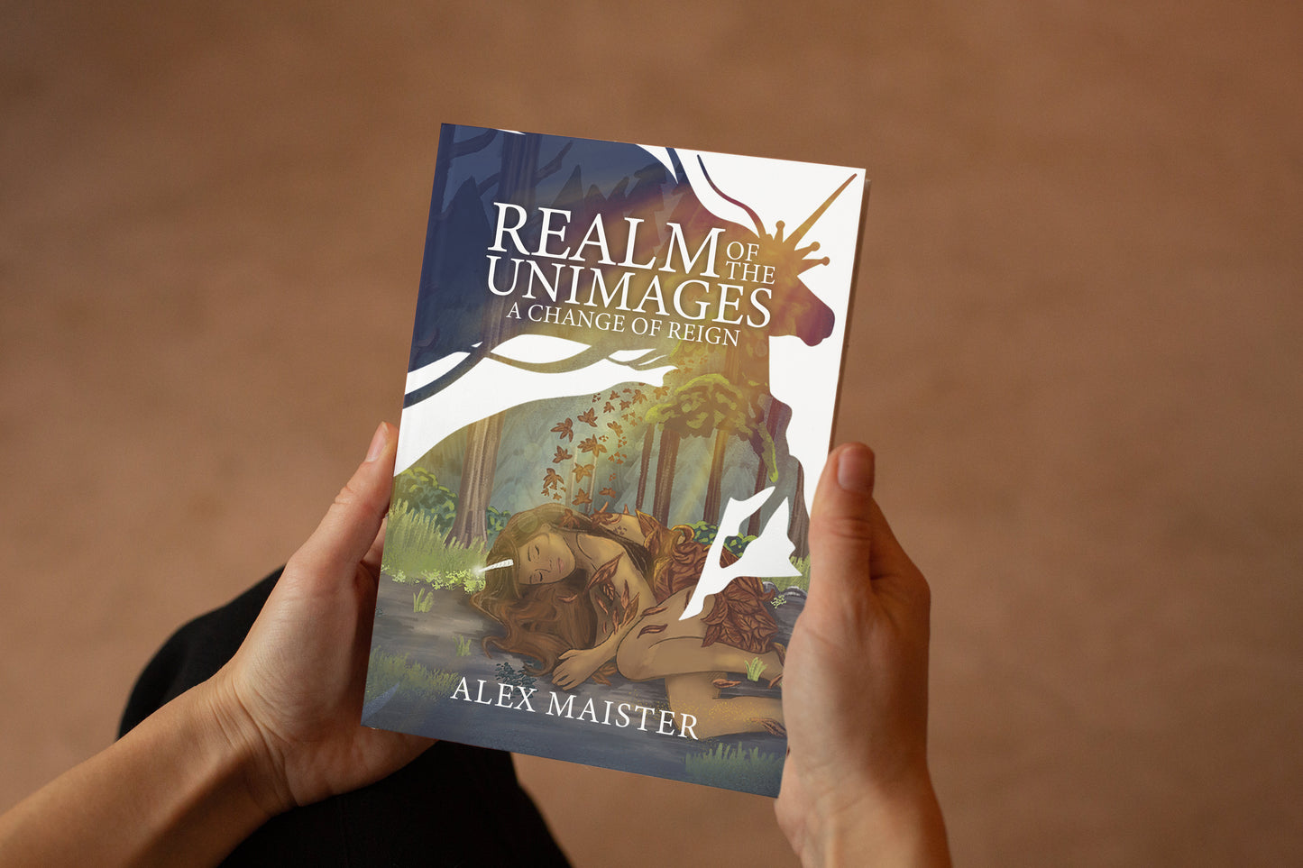 A Change of Reign: Realm of the Unimages (456 pgs) Special Cover (only available here)